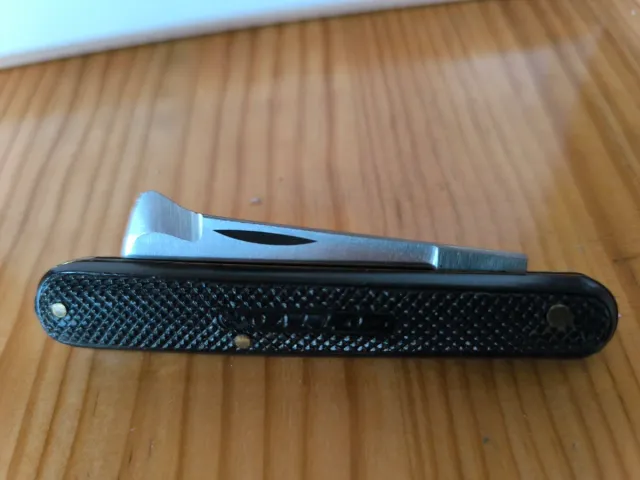 Strumento d'innesto Gallo Maniago Italia. Coltello