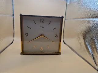 Orologio da tavolo IM HOF SWISS HELVETIA