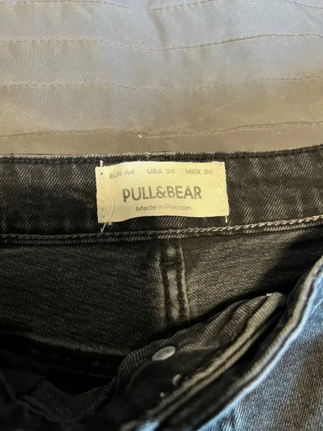 Vaqueros Pull&Bear Negros Talla 44