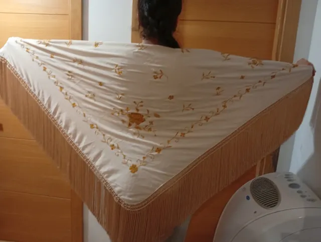 Mantón de Manila ANTIGUO