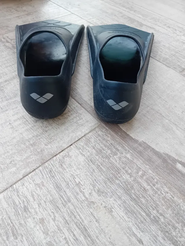 Aletas de natación Arena Powerfin Negras