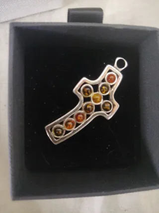Colgante Plata y Ámbar Cruz