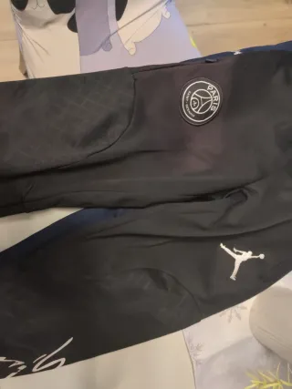 Pantalones niño negros y azules talla 8 años