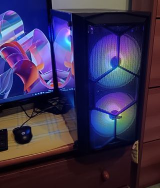 Pc da Gaming Ryzen 7 2700X con 32 gb di ram