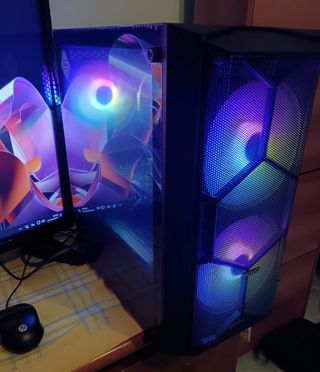 Pc da Gaming Ryzen 7 2700X con 32 gb di ram