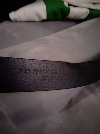 Cinturón Tommy Hilfiger Negro Cuero de mujer