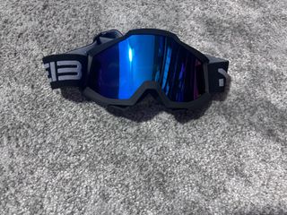 Gafas de esquí con lente azul