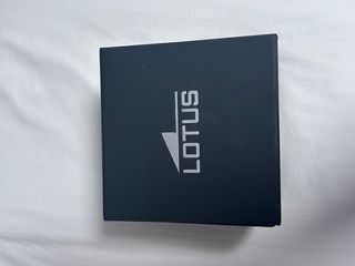 Reloj Lotus Cuarzo Caja Rectangular