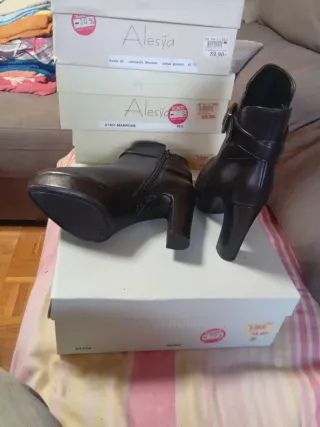 Botines Alesya negros talla 38