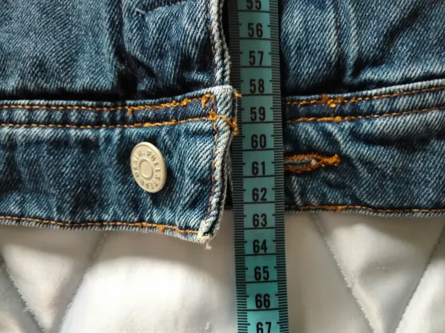 Cazadora vaquera de Pull&Bear.