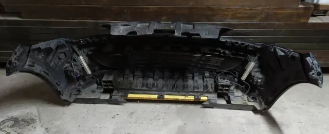 Paragolpes Delantero Renault Megane 3