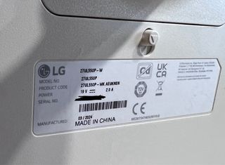 Monitor LG 27 UHD 4K HDR 10 ( 27UL550P- W ) CHOLLO