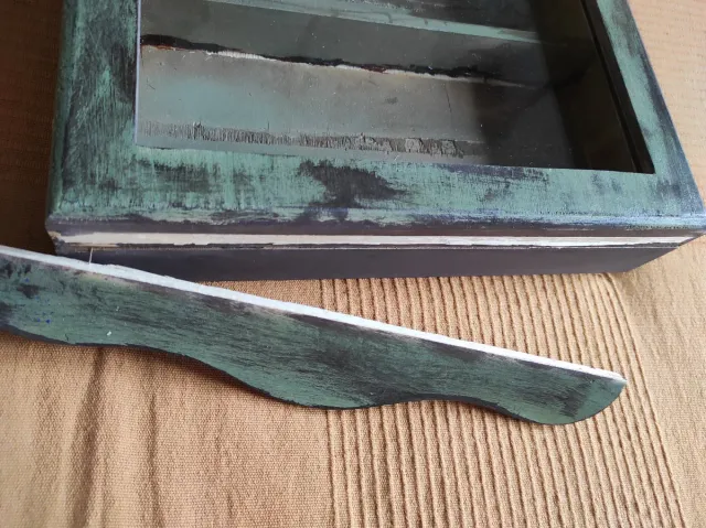 Especiero antiguo para restaurar