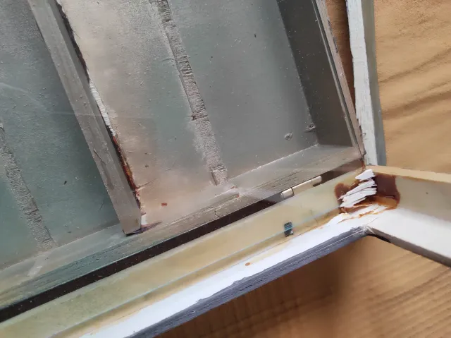 Especiero antiguo para restaurar