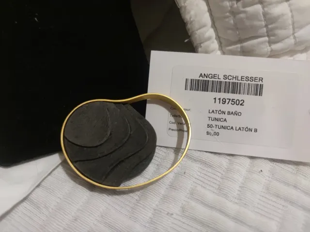 Broche Ángel Schlesser Latón Baño Negro Dorado