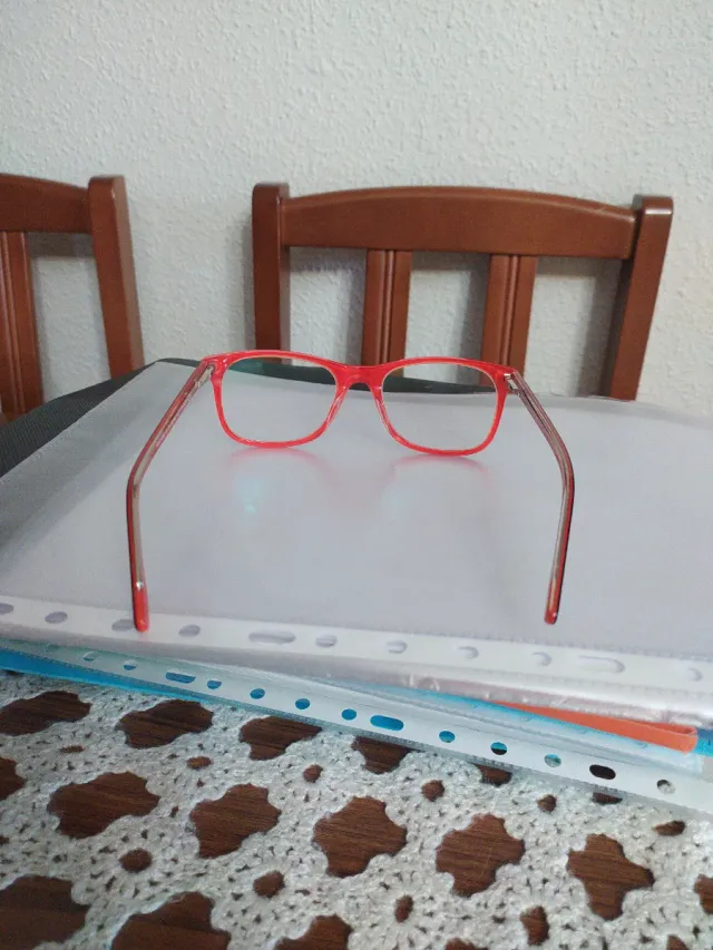 Gafas Pull&Bear Negras y Rojas