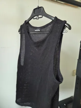 Camiseta tirantes transparente/encaje hombre negra