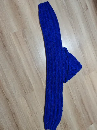 Bufandas, con gorro y mangas, tejido a mano