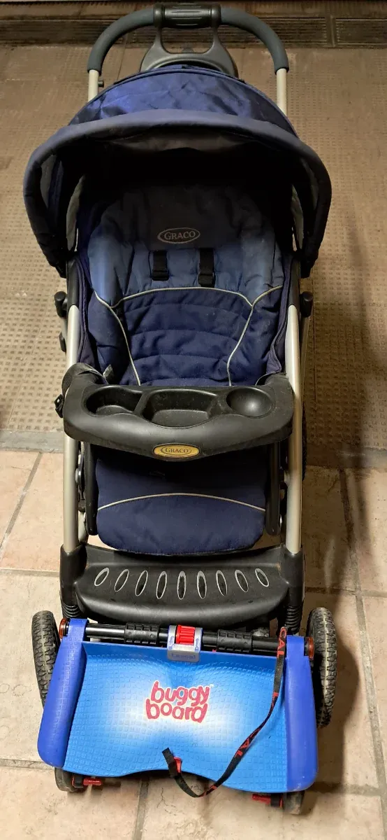 SÓLO FINDE URGE Carro, Maxi Cosi, Capazo y patinet