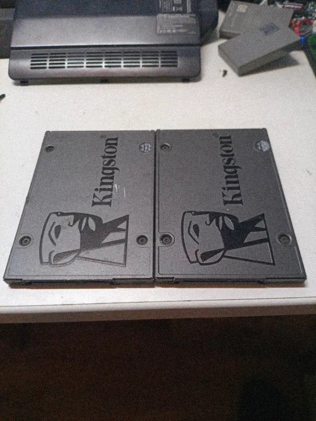 2 SSD Kingston 240 GB