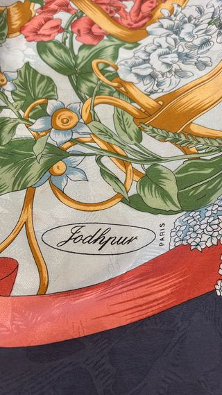 Pañuelo Seda Vintage Flores y Cintas