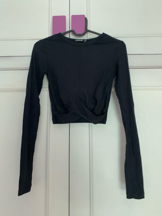 Top Stradivarius Negro Manga Larga