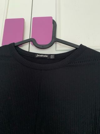 Top Stradivarius Negro Manga Larga