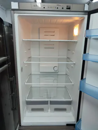 Nevera Balay inox clase A+ 185x60cm con garantia