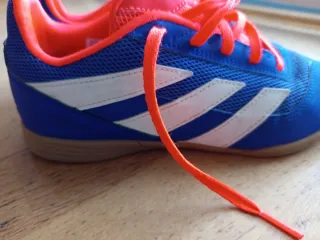 2 pares Adidas Predator