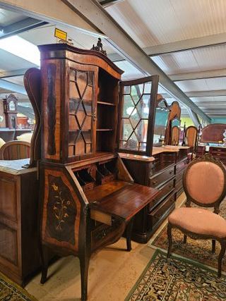 Papeleira / Escrivaninha antiga - Bom estado geral