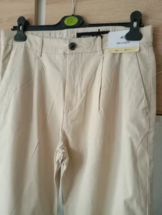 Pantalón chino Lefties