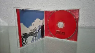 Simply Red - Love and the Russian Winter CD