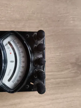 Voltímetro Analógico 100/500W