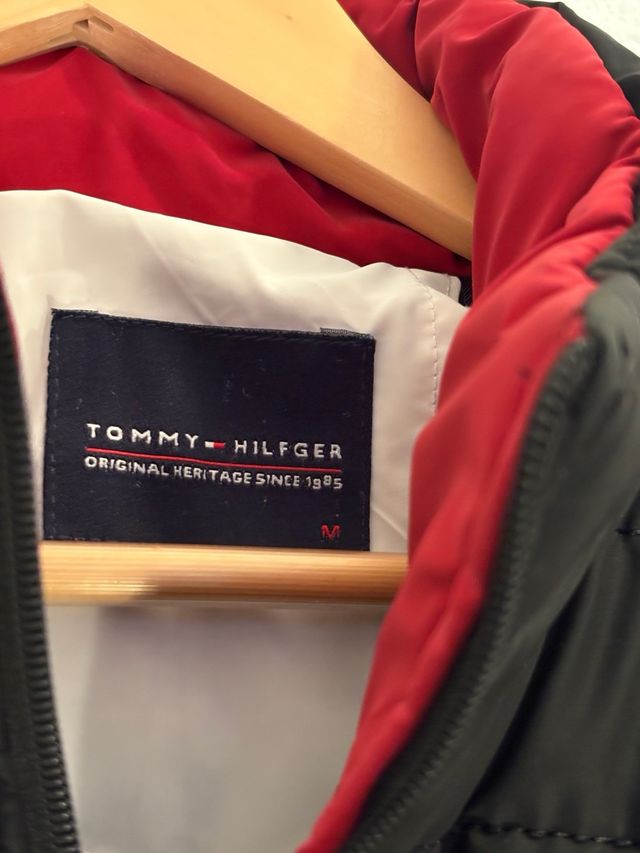 Chaqueta Tommy Hilfiger Hombre Negra y Roja