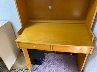 Escritorio madera 3 pisos 2 cajones