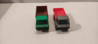 Camioncini plastica Höflen anni '60 (2 pezzi)