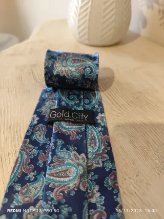 Cravatta Golden City Seta Nuova