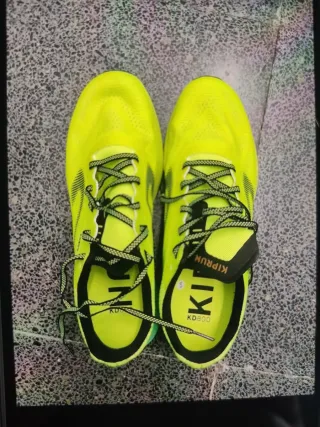 Zapatillas Kiprun Verde y Amarillo