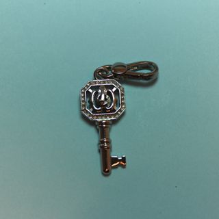 Juicy Couture  Llave Plata Pavé Logo