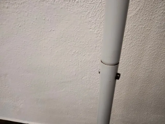 Soporte desmontable para jaula de pájaro