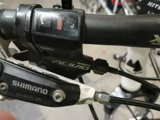 Cuadro MMR Blanco CON ROJO