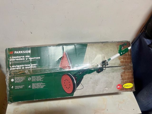 Smerigliatrice telescopica per soffitti e pareti Parkside