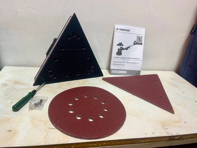 Smerigliatrice telescopica per soffitti e pareti Parkside