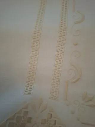 Tovaglia e 12 tovaglioli in puro lino