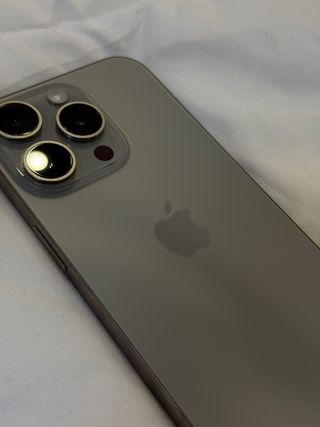 iPhone 15 Pro 1TB Gris/Plata - IMPECABLE