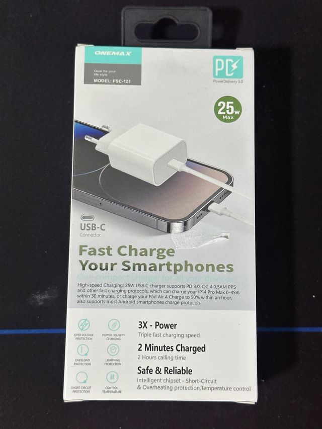Cargador ONEMAX USB-C 25W PD + Cable 100cm