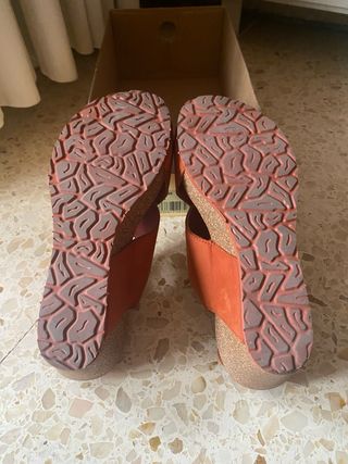Sandalias Panama Jack color teja. Talla 38