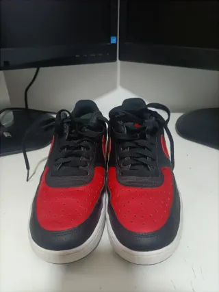 Nike Court Vision Low Rojas y Negras