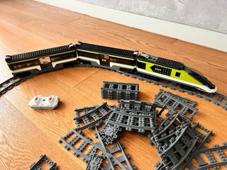 Pista treno LEGO City telecomandato