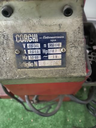 Desmontadora de neumáticos profesional